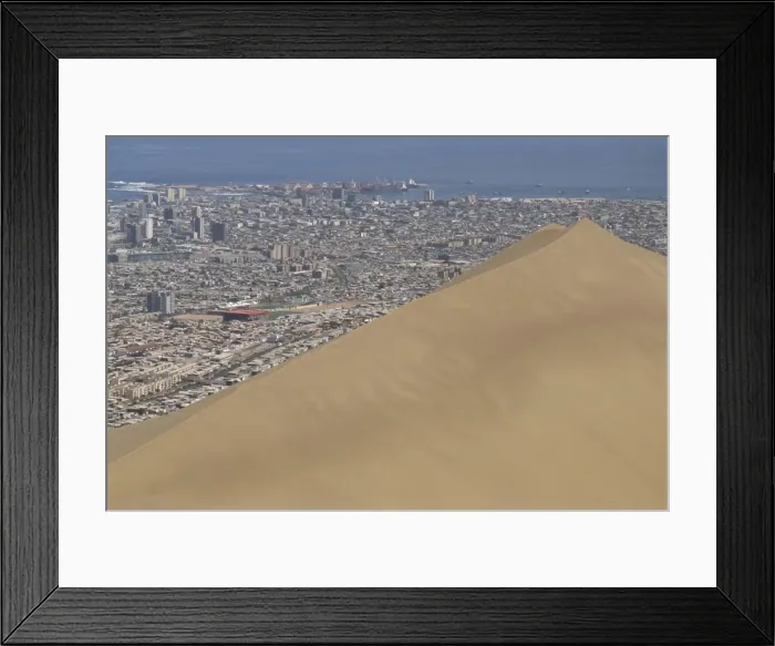 Framed Print : Giant sand dune above large city, Iquique, Atacama coast, Chile, South America