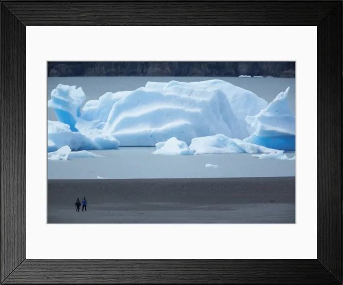 Framed Print : People walking near floating icebergs, Lago Gray (Lake Gray), Torres del Paine National Park Framed Print : People walking near floating icebergs, Lago Gray (Lake Gray), Torres del Paine National Park