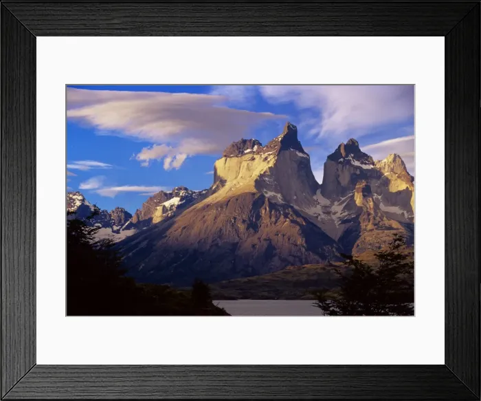 Framed Print : Cuernos del Paine (Horns of Paine), Torres del Paine National Park, Patagonia Framed Print : Cuernos del Paine (Horns of Paine), Torres del Paine National Park, Patagonia