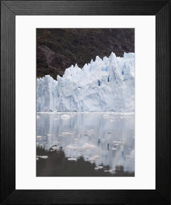 Framed Print : Garibaldi Glacier, Darwin National Park, Tierra del Fuego, Patagonia, Chile Framed Print : Garibaldi Glacier, Darwin National Park, Tierra del Fuego, Patagonia, Chile