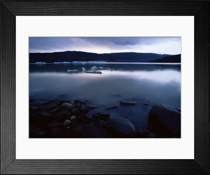 Framed Print : Lago Grey (Lake Grey), Torres del Paine, southern area, Chile, South America Framed Print : Lago Grey (Lake Grey), Torres del Paine, southern area, Chile, South America