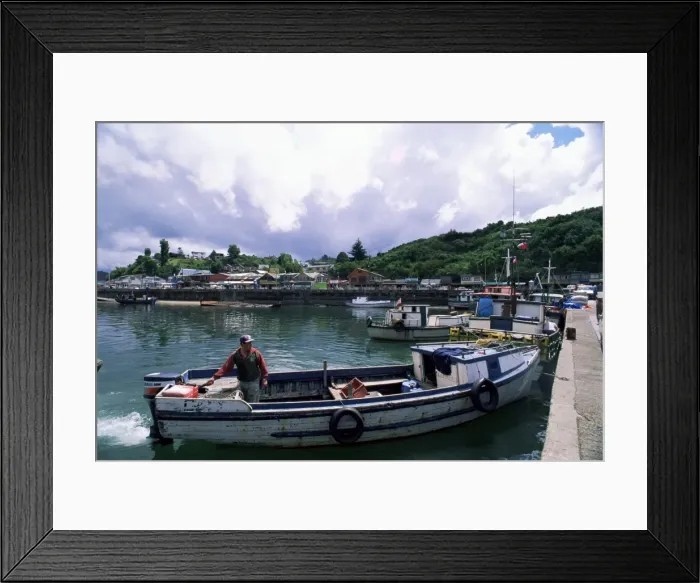 Framed Print : Fishing town at the end of the Panamerican highway, Puerto Montt, Chile, South America Framed Print : Fishing town at the end of the Panamerican highway, Puerto Montt, Chile, South America