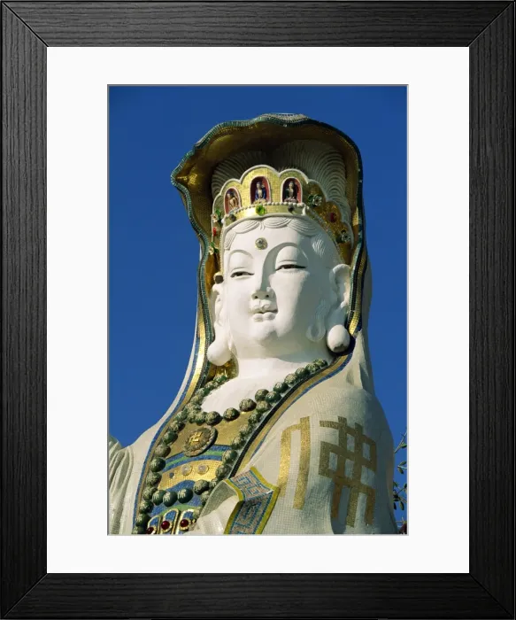 Framed Print : Statue at the Tin Hau Goddess Temple, Repulse Bay Beach, in Hong Kong, China, Asia Framed Print : Statue at the Tin Hau Goddess Temple, Repulse Bay Beach, in Hong Kong, China, Asia