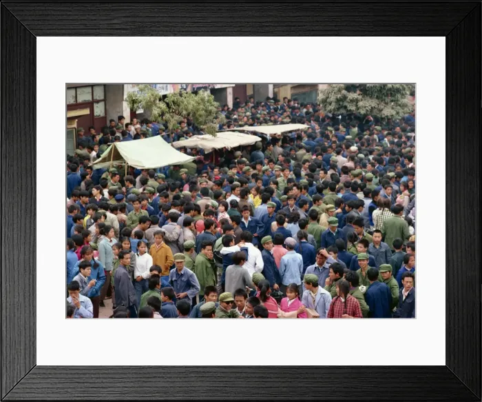 Framed Print : Crowds near Nanning in Guangxi Province, China, Asia Framed Print : Crowds near Nanning in Guangxi Province, China, Asia