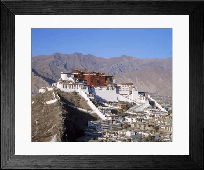 Framed Print : The Potala Palace, former residence of the Dalai Lama in Lhasa, Tibet, Asia Framed Print : The Potala Palace, former residence of the Dalai Lama in Lhasa, Tibet, Asia