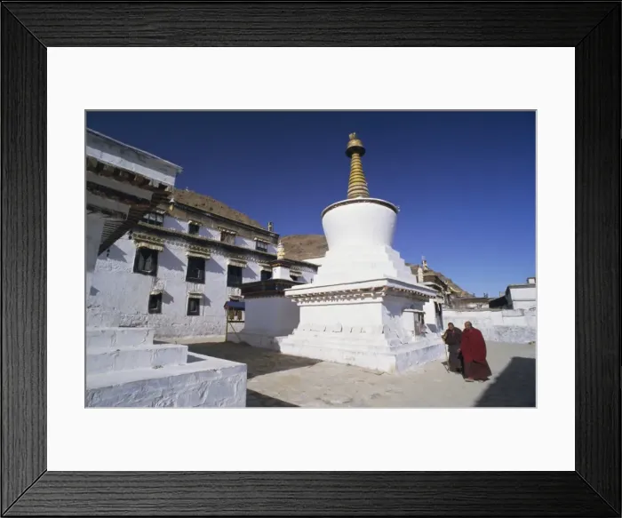 Framed Print : Tashilhunpo (Tashilunpo) Monastery, Shigatse (Xigaze) (Xigatse), Tibet, China, Asia Framed Print : Tashilhunpo (Tashilunpo) Monastery, Shigatse (Xigaze) (Xigatse), Tibet, China, Asia