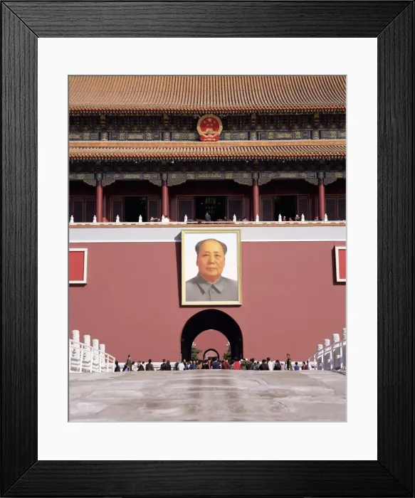 Framed Print : Portrait of Chairman Mao, Gate of Heavenly Peace (Tiananmen), Tiananmen Square Framed Print : Portrait of Chairman Mao, Gate of Heavenly Peace (Tiananmen), Tiananmen Square