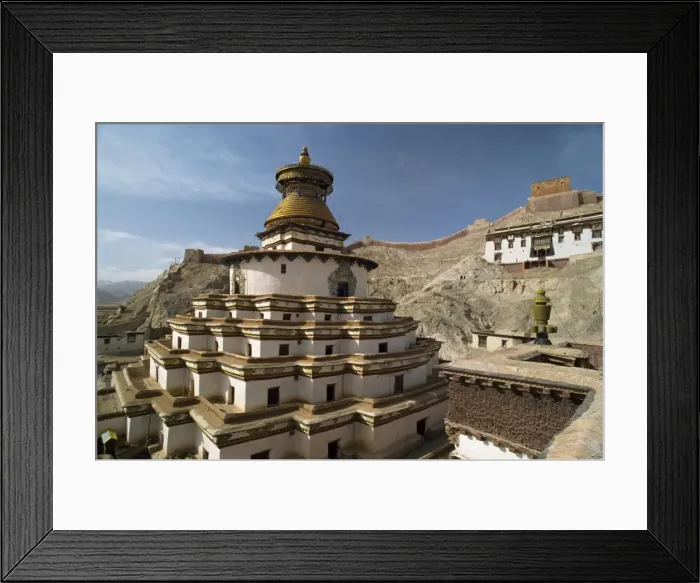 Framed Print : The Pango chorten at Gyantse in Tibet, China, Asia Framed Print : The Pango chorten at Gyantse in Tibet, China, Asia