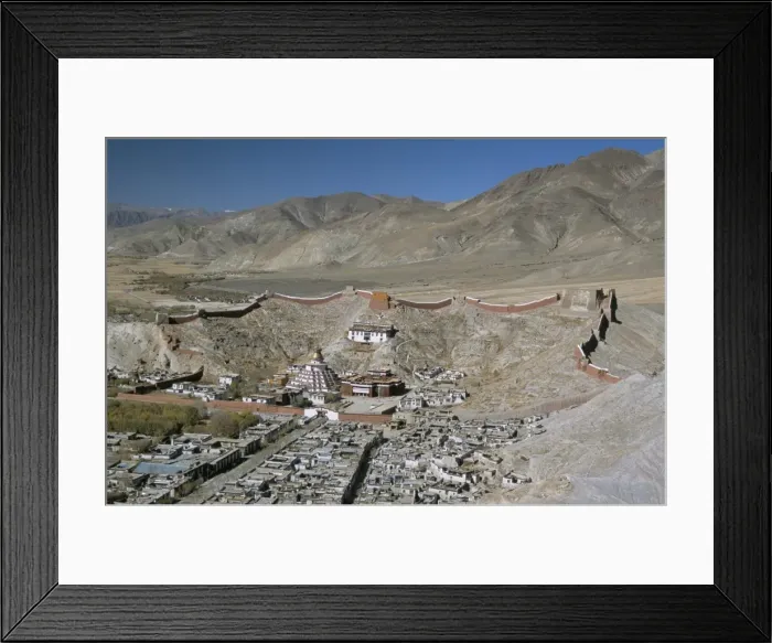 Framed Print : Palkhor Choide monastery and old town seen from dzong (fort), Gyantse, Tibet, China, Asia Framed Print : Palkhor Choide monastery and old town seen from dzong (fort), Gyantse, Tibet, China, Asia