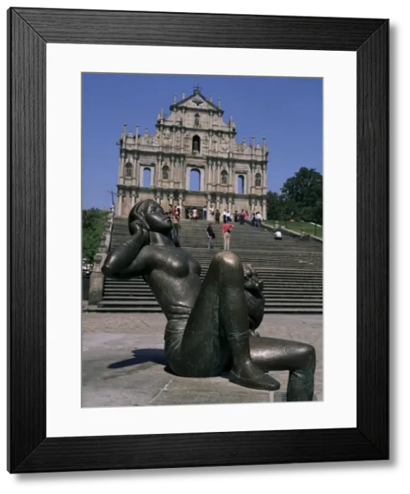 Framed Print : Statue and St. Pauls Cathedral, Macau, China, Asia Framed Print : Statue and St. Pauls Cathedral, Macau, China, Asia