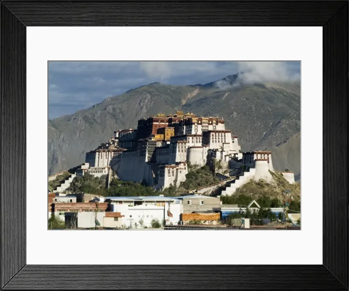 Framed Print : Potala Palace, former palace of the Dalai Lama, UNESCO World Heritage Site Framed Print : Potala Palace, former palace of the Dalai Lama, UNESCO World Heritage Site