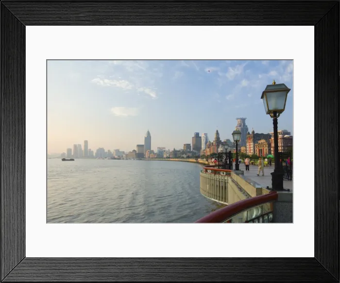 Framed Print : The Bund and Huangpu River, Huangpu District, Shanghai, China, Asia Framed Print : The Bund and Huangpu River, Huangpu District, Shanghai, China, Asia