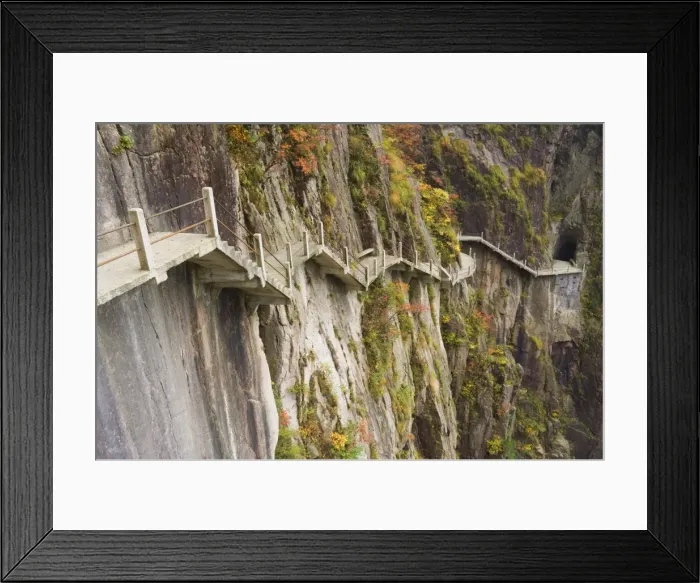 Framed Print : Footpath along rock face, Xihai (West Sea) Valley, Mount Huangshan (Yellow Mountain) Framed Print : Footpath along rock face, Xihai (West Sea) Valley, Mount Huangshan (Yellow Mountain)