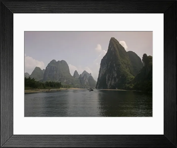 Framed Print : Cruise boat on Li River between Guilin and Yangshuo, Guilin, Guangxi Province Framed Print : Cruise boat on Li River between Guilin and Yangshuo, Guilin, Guangxi Province