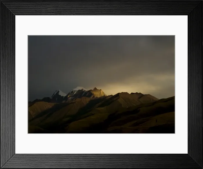 Framed Print : Mountain at dusk, Ganzi (Garze), Sichuan, China, Asia Framed Print : Mountain at dusk, Ganzi (Garze), Sichuan, China, Asia