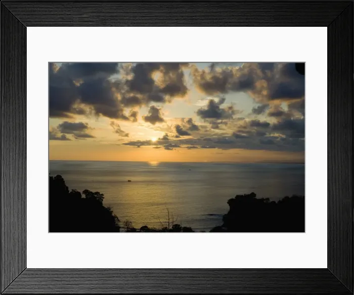 Framed Print : Sunset over Pacific near Manuel Antonio, Costa Rica Framed Print : Sunset over Pacific near Manuel Antonio, Costa Rica