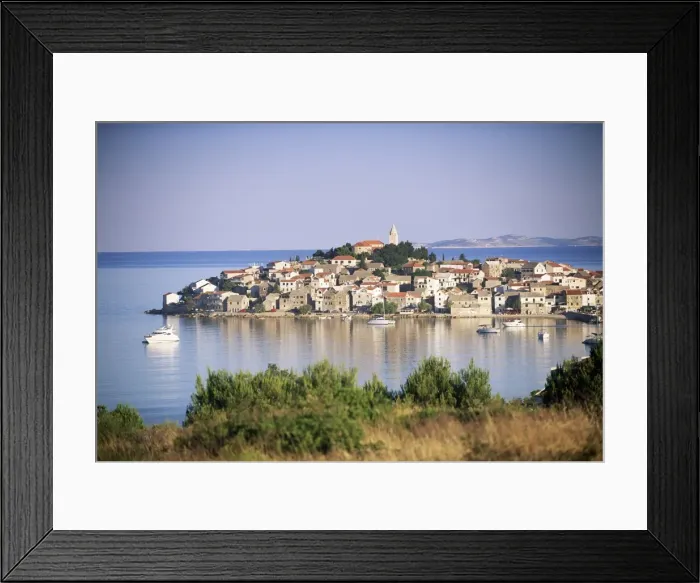 Framed Print : Primosten, a medieval town on a peninsula near Sibenik, Central Dalmatia Framed Print : Primosten, a medieval town on a peninsula near Sibenik, Central Dalmatia