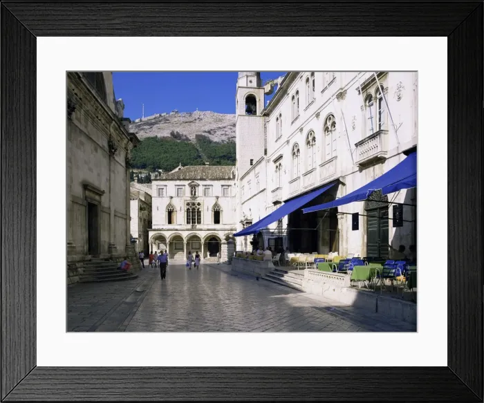 Framed Print : Dubrovnik, Croatia, Europe Framed Print : Dubrovnik, Croatia, Europe