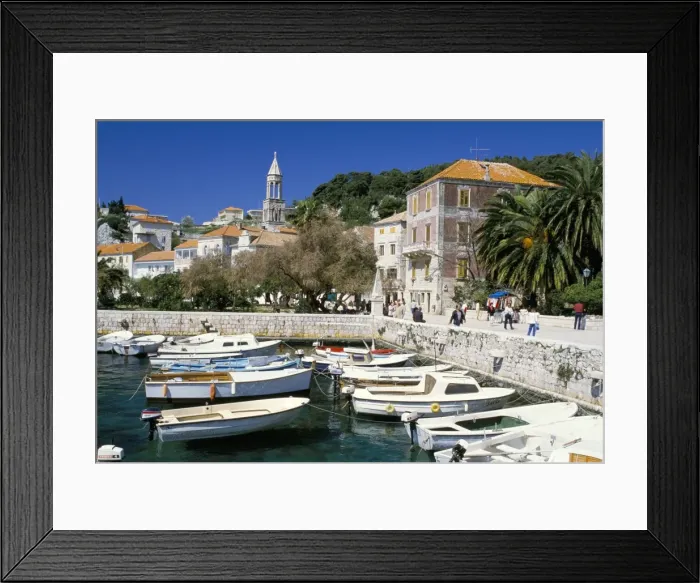 Framed Print : The tiny inner harbour, Hvar Town, Croatia, Europe Framed Print : The tiny inner harbour, Hvar Town, Croatia, Europe