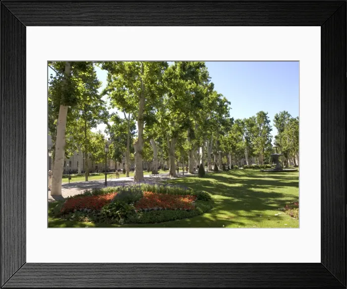 Framed Print : Zrinjevac Park, Zagreb, Croatia, Europe Framed Print : Zrinjevac Park, Zagreb, Croatia, Europe