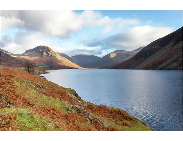 A view of Wast Water towards Scafell Pike on a bright sunny day, Lake District, Cumbria