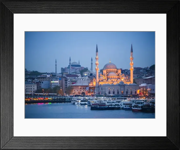 Framed Print : New Mosque (Yeni Cami) at night with Hagia Sophia (Aya Sofya) behind seen across the Golden Horn Framed Print : New Mosque (Yeni Cami) at night with Hagia Sophia (Aya Sofya) behind seen across the Golden Horn