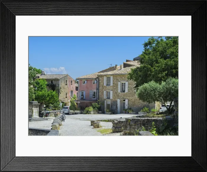 Framed Print : Medieval village of Oppede le Vieux, Vaucluse, Provence Alpes Cote d Azur region Framed Print : Medieval village of Oppede le Vieux, Vaucluse, Provence Alpes Cote d Azur region