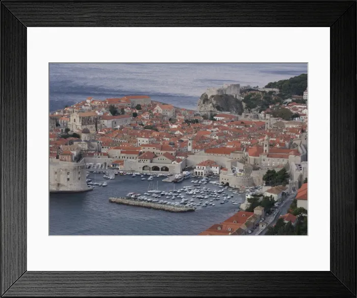 Framed Print : Dubrovnik, Croatia, Europe Framed Print : Dubrovnik, Croatia, Europe