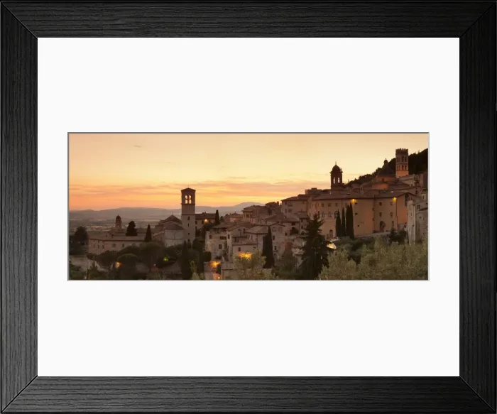 Framed Print : Assisi at sunset, Assisi, Perugia District, Umbria, Italy, Europe Framed Print : Assisi at sunset, Assisi, Perugia District, Umbria, Italy, Europe