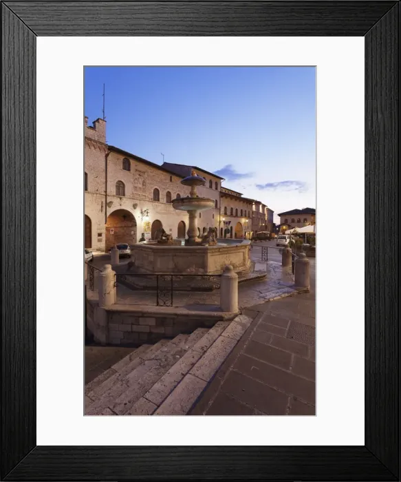 Framed Print : Fountain at Piazza del Comune Square, Assisi, Perugia District, Umbria, Italy, Europe Framed Print : Fountain at Piazza del Comune Square, Assisi, Perugia District, Umbria, Italy, Europe