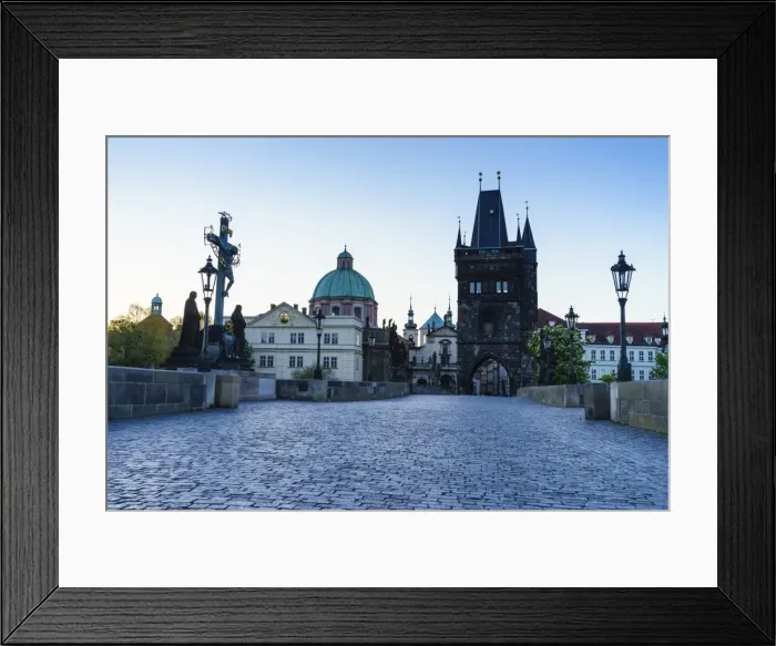 Framed Print : Early morning on Charles Bridge, UNESCO World Heritage Site, Prague, Czech Republic Framed Print : Early morning on Charles Bridge, UNESCO World Heritage Site, Prague, Czech Republic