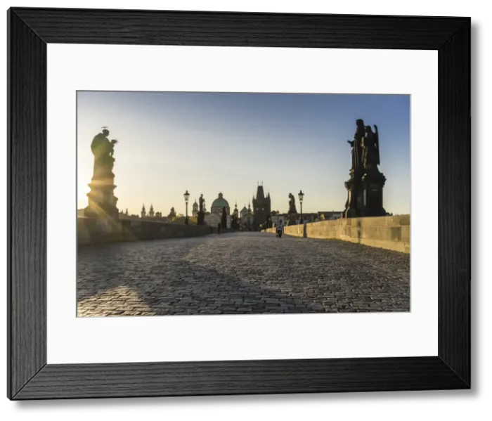 Framed Print : Sunrise on Charles Bridge, UNESCO World Heritage Site, Prague, Czech Republic, Europe Framed Print : Sunrise on Charles Bridge, UNESCO World Heritage Site, Prague, Czech Republic, Europe