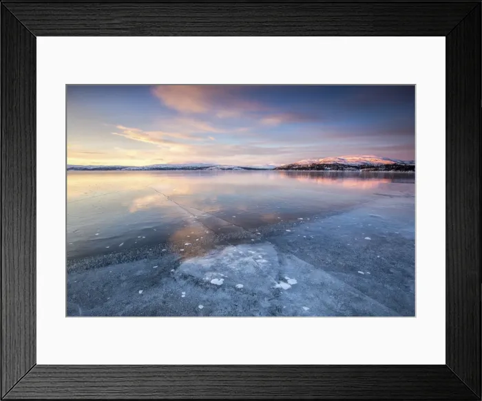 Framed Print : Sunrise on the frozen Lake Limingen, Rorvik, Borgefjell National Park, Trondelag Framed Print : Sunrise on the frozen Lake Limingen, Rorvik, Borgefjell National Park, Trondelag