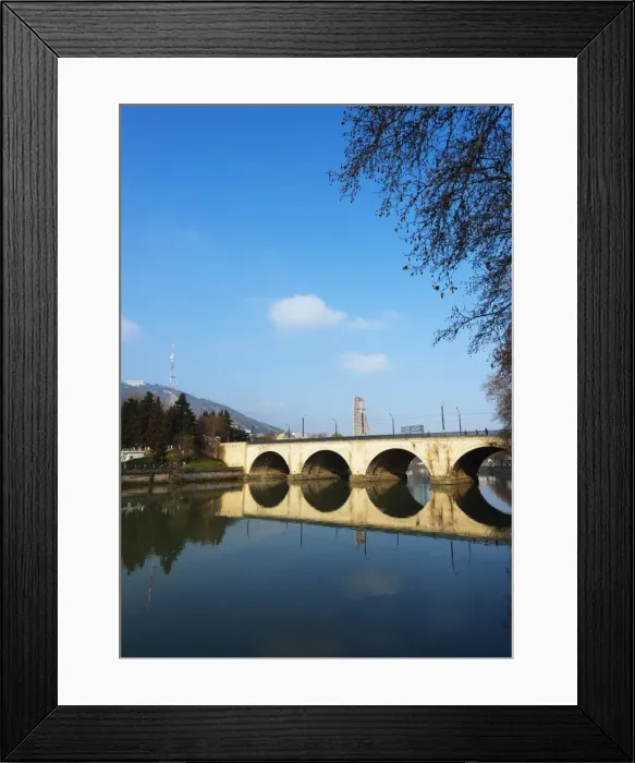 Framed Print : Arched bridge reflecting in Mtkvari River, Tbilisi, Georgia, Caucasus, Central Asia, Asia Framed Print : Arched bridge reflecting in Mtkvari River, Tbilisi, Georgia, Caucasus, Central Asia, Asia