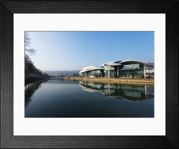 Framed Print : Public Service Hall, House of Justice on Mtkvari River, Tbilisi, Georgia, Caucasus Framed Print : Public Service Hall, House of Justice on Mtkvari River, Tbilisi, Georgia, Caucasus