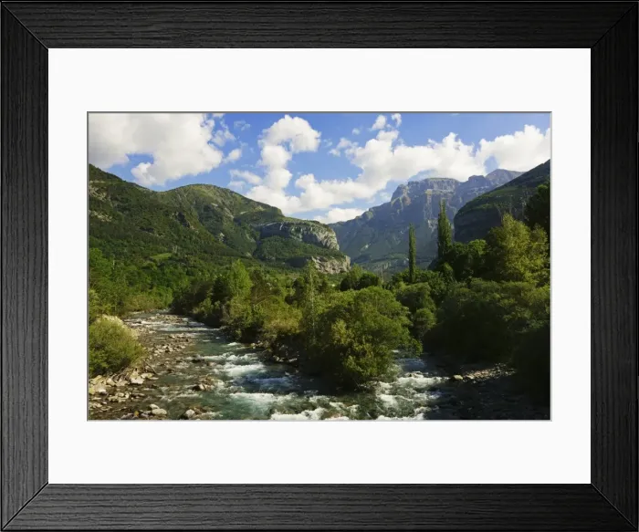 Framed Print : Valle de Broto, Parque Nacional de Ordesa, Central Pyrenees, Aragon, Spain, Europe