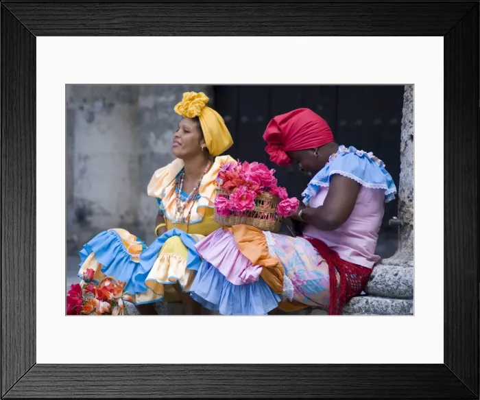 Framed Print : Flower girls in Plaza de la Catedral, Habana Vieja, Havana, Cuba, West Indies Framed Print : Flower girls in Plaza de la Catedral, Habana Vieja, Havana, Cuba, West Indies