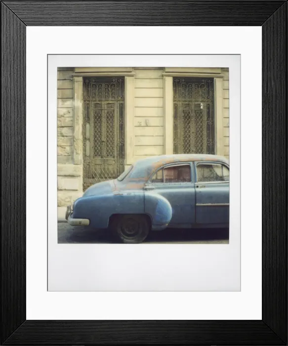 Framed Print : Polaroid of old blue American car covered in dust, Havana, Cuba, West Indies Framed Print : Polaroid of old blue American car covered in dust, Havana, Cuba, West Indies