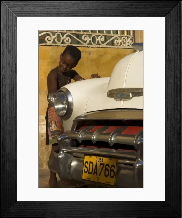 Framed Print : Young boy drumming on old American cars bonnet, Trinidad, Sancti Spiritus province, Cuba, West Indies, Central Framed Print : Young boy drumming on old American cars bonnet, Trinidad, Sancti Spiritus province, Cuba, West Indies, Central