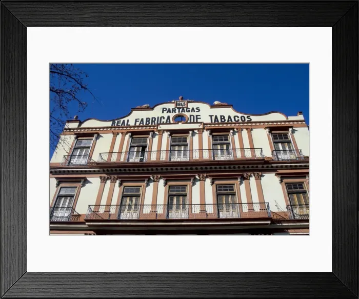 Framed Print : Real Fabrica de Tabacos Partagas, Cubas best cigar factory, Havana Framed Print : Real Fabrica de Tabacos Partagas, Cubas best cigar factory, Havana
