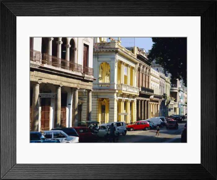 Framed Print : Paseo de Marti, Prado colonial quarter, Havana, Cuba Framed Print : Paseo de Marti, Prado colonial quarter, Havana, Cuba