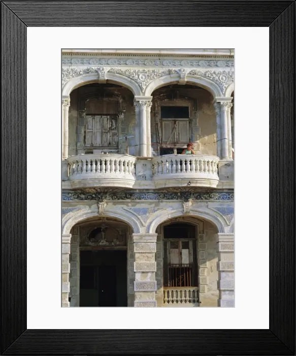 Framed Print : Colonial facade, El Malecon, Havana, Cuba Framed Print : Colonial facade, El Malecon, Havana, Cuba