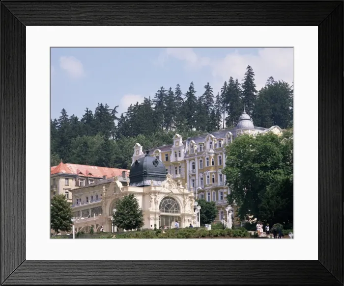 Framed Print : View towards Colonnade, Marianske Lazne (Marienbad), Czech Republic, Europe Framed Print : View towards Colonnade, Marianske Lazne (Marienbad), Czech Republic, Europe