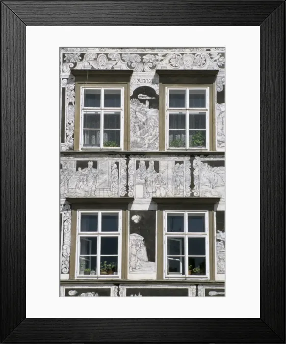 Framed Print : Sgraffitoed house dating from 1579, Jindrichuv Hradec, South Bohemia, Czech Republic Framed Print : Sgraffitoed house dating from 1579, Jindrichuv Hradec, South Bohemia, Czech Republic