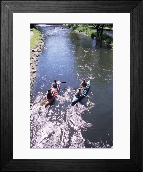 Framed Print : Canoeing on the Vltava River, Cesky Krumlov, Czech Republic, Europe Framed Print : Canoeing on the Vltava River, Cesky Krumlov, Czech Republic, Europe