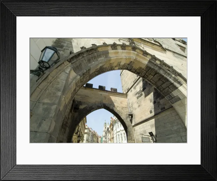 Framed Print : End of Charles Bridge looking towards Mala Strana, Prague, Czech Republic, Europe Framed Print : End of Charles Bridge looking towards Mala Strana, Prague, Czech Republic, Europe