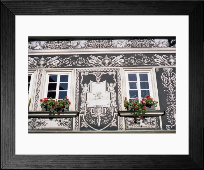 Framed Print : Detail of decoration on Renaissance house in Janska Street, Mala Strana Framed Print : Detail of decoration on Renaissance house in Janska Street, Mala Strana