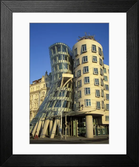 Framed Print : Exterior of the Dancing house at Rasinovo Embankment, Nove Mesto, Prague Framed Print : Exterior of the Dancing house at Rasinovo Embankment, Nove Mesto, Prague