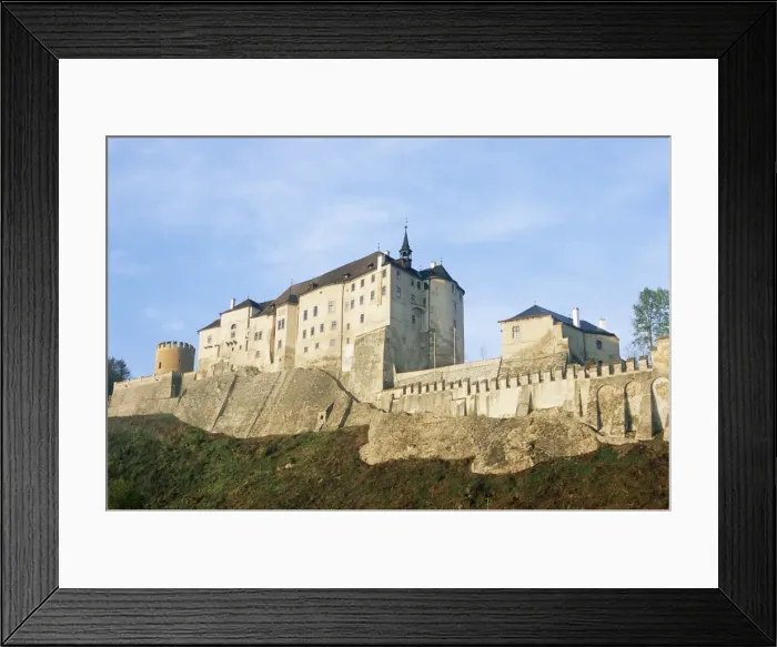 Framed Print : Gothic and Baroque Cesky Sternberk Castle, Central Bohemia, Czech Republic, Europe Framed Print : Gothic and Baroque Cesky Sternberk Castle, Central Bohemia, Czech Republic, Europe