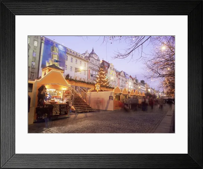 Framed Print : Christmas market and Christmas tree in Wenceslas Square (Vaclavske namesti) Framed Print : Christmas market and Christmas tree in Wenceslas Square (Vaclavske namesti)